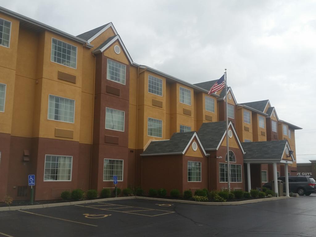 Quality Grove - Columbus South 3*