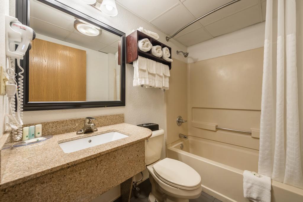 Quality Grove - Columbus South Hotel Grove City