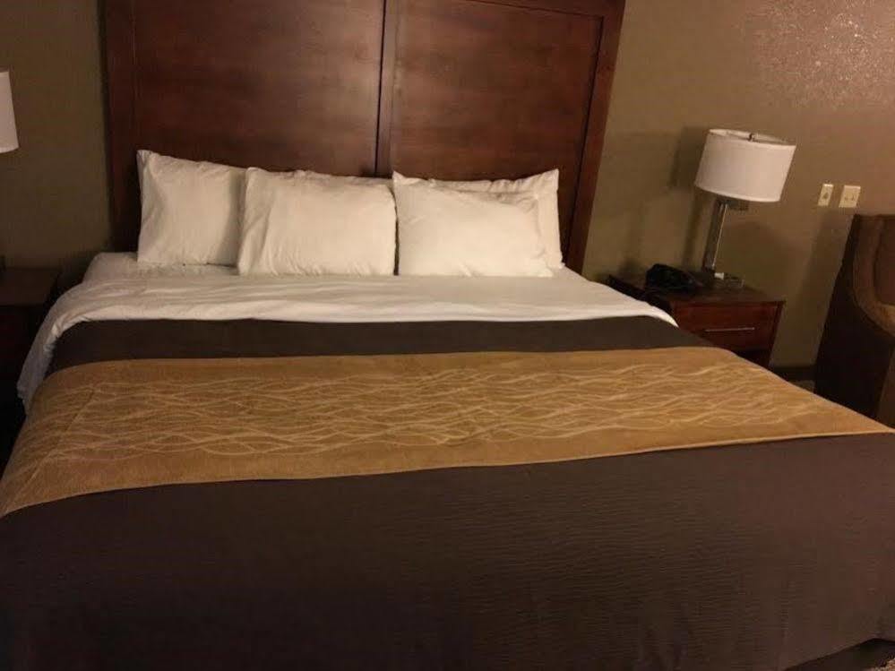 Hotel Quality Grove - Columbus South Grove City